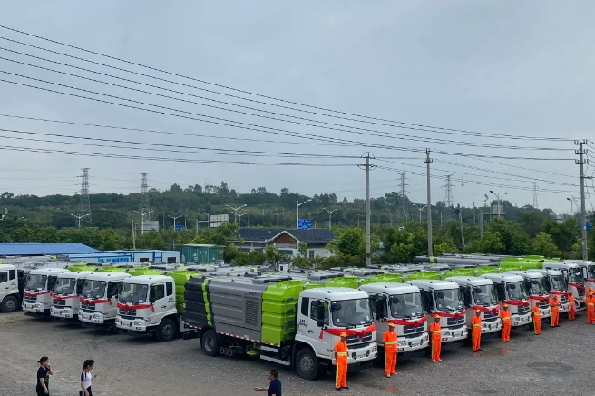 15�죡Williamϣ������������ο�����Ӧ�ͻ�������������������˳�콻��Լ3000��Ԫ����װ��